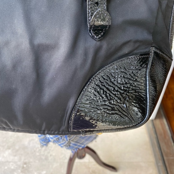 Vintage Prada Nylon shoulder bag with good condition. Look at photos - Picture 6 of 15